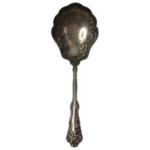 Wm Rogers 12 Art Nouveau Shell Berry Spoon Silver Plate Circa 1904 Antique
